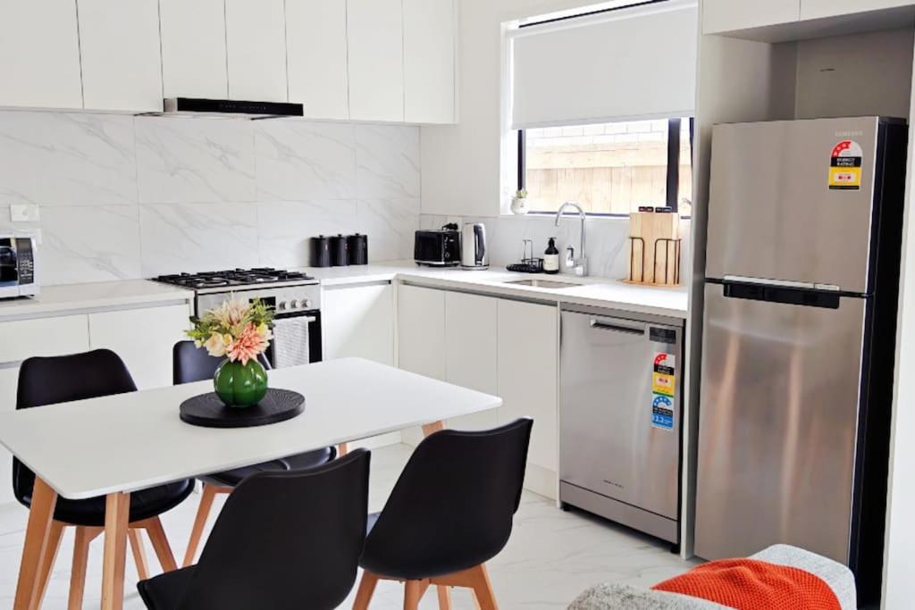 Modern & Cozy New Build Retreat Villa Hamilton Exterior foto